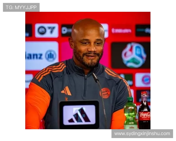 孔帕尼盛赞迪亚斯全场投入表现出色堪称球队防线中流砥柱