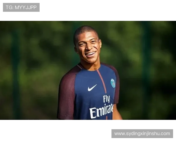 特瓦斯回应未关注亚马尔伤情并强调不重视单场欧冠成绩